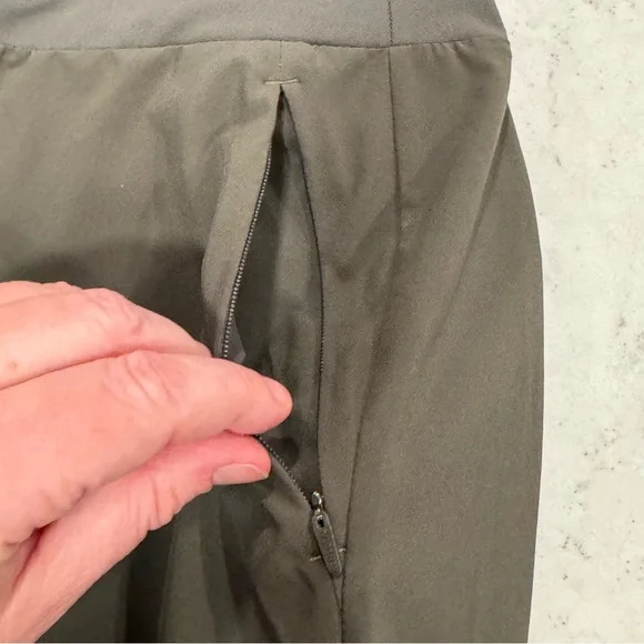 Athleta Women's Soho Skort Skirt Pickleball Golf Pockets Athletic Olive Green - Picture 5 of 12